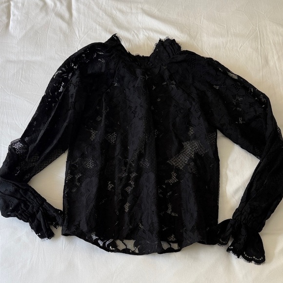 H&M Lace Floral Blouse - Picture 1 of 5